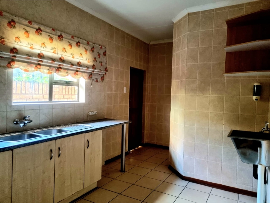 3 Bedroom Property for Sale in Hillcrest Northern Cape